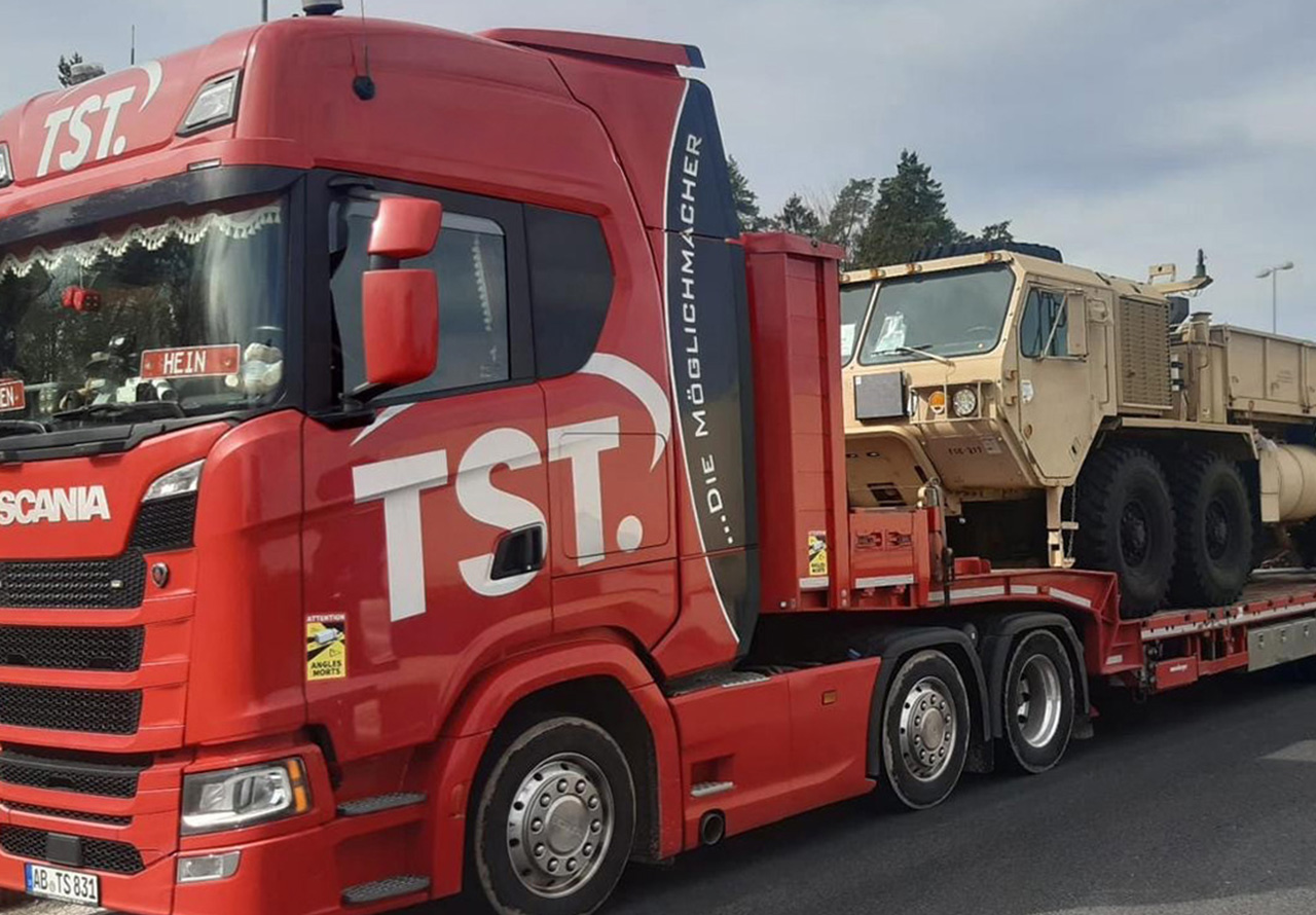 Worldwide transport of special vehicles